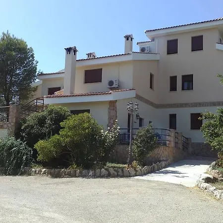 La Alberquilla 게스트하우스 3*